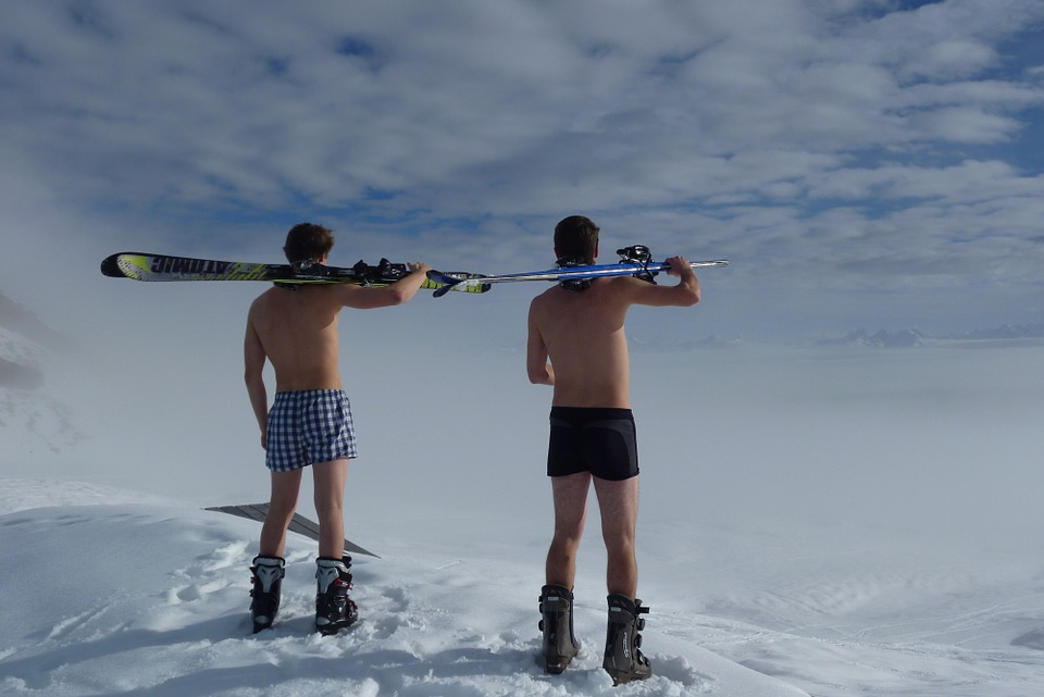 Bielizna narciarska dla kobiet i mężczyzn